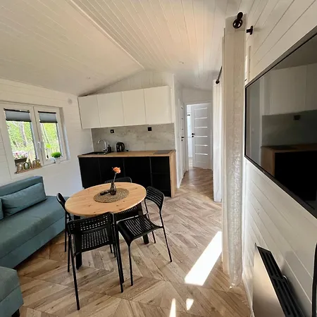 W Osrodku Taurus Nad Jeziorem Lubie * Linowo (Drawsko)