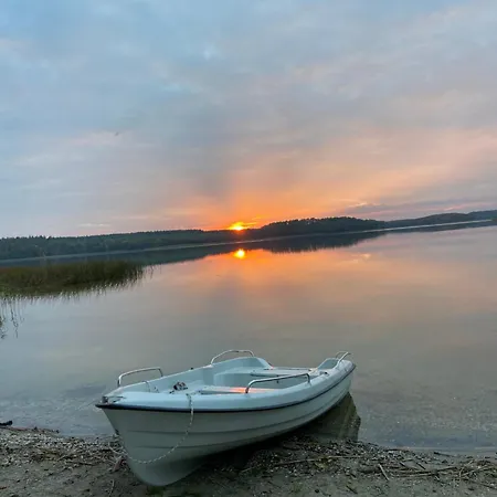 Aldeamento Turístico W Osrodku Taurus Nad Jeziorem Lubie Linowo (Drawsko)