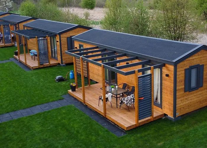 W Osrodku Taurus Nad Jeziorem Lubie Holiday park Linowo (Drawsko)